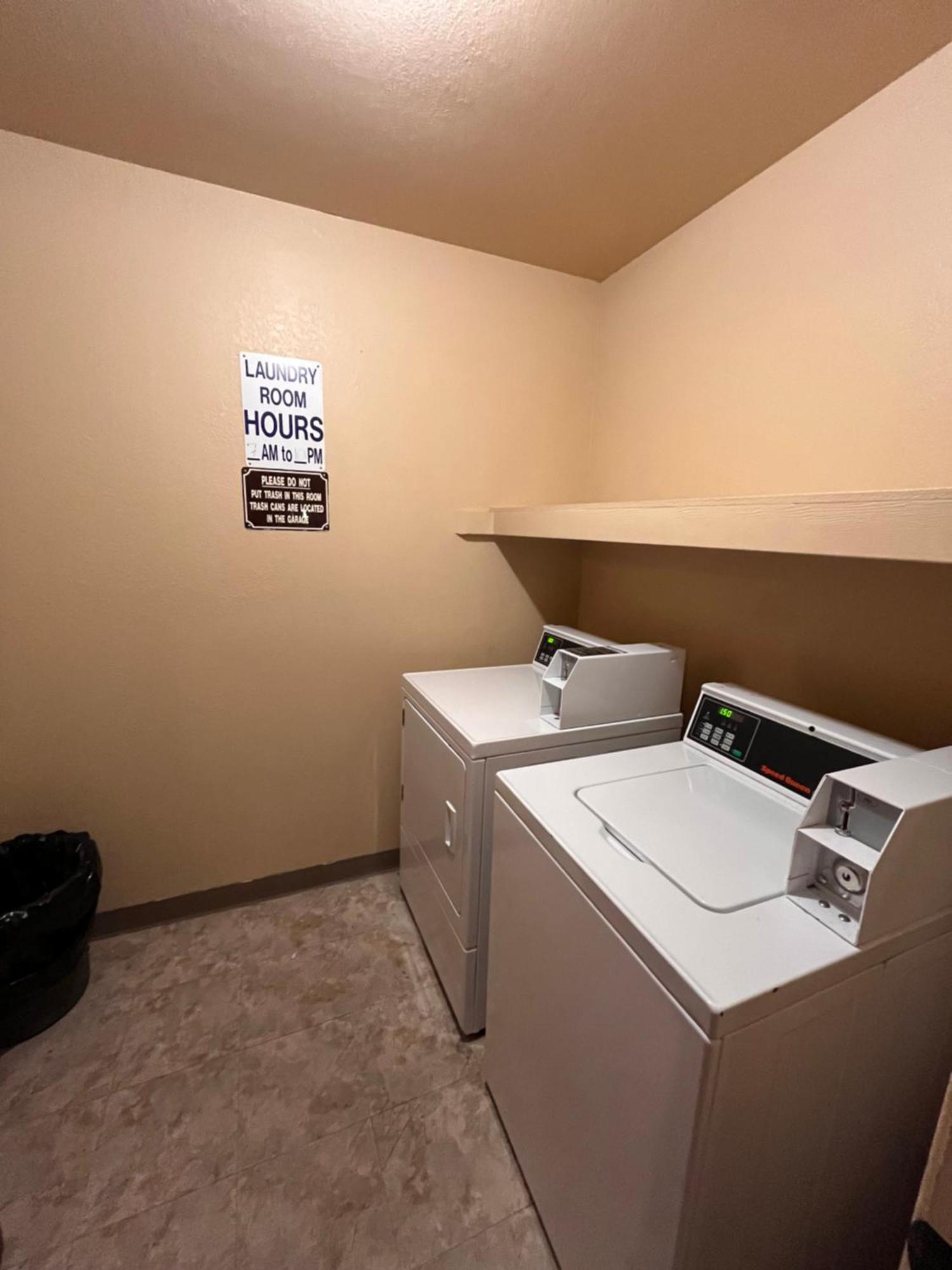ממות' לייקס Tastefully Remodeled Condo At Mammoth Ski & Racquet Club, Hot Tub, Garage, 10 Min Walk To Ski Lifts מראה חיצוני תמונה