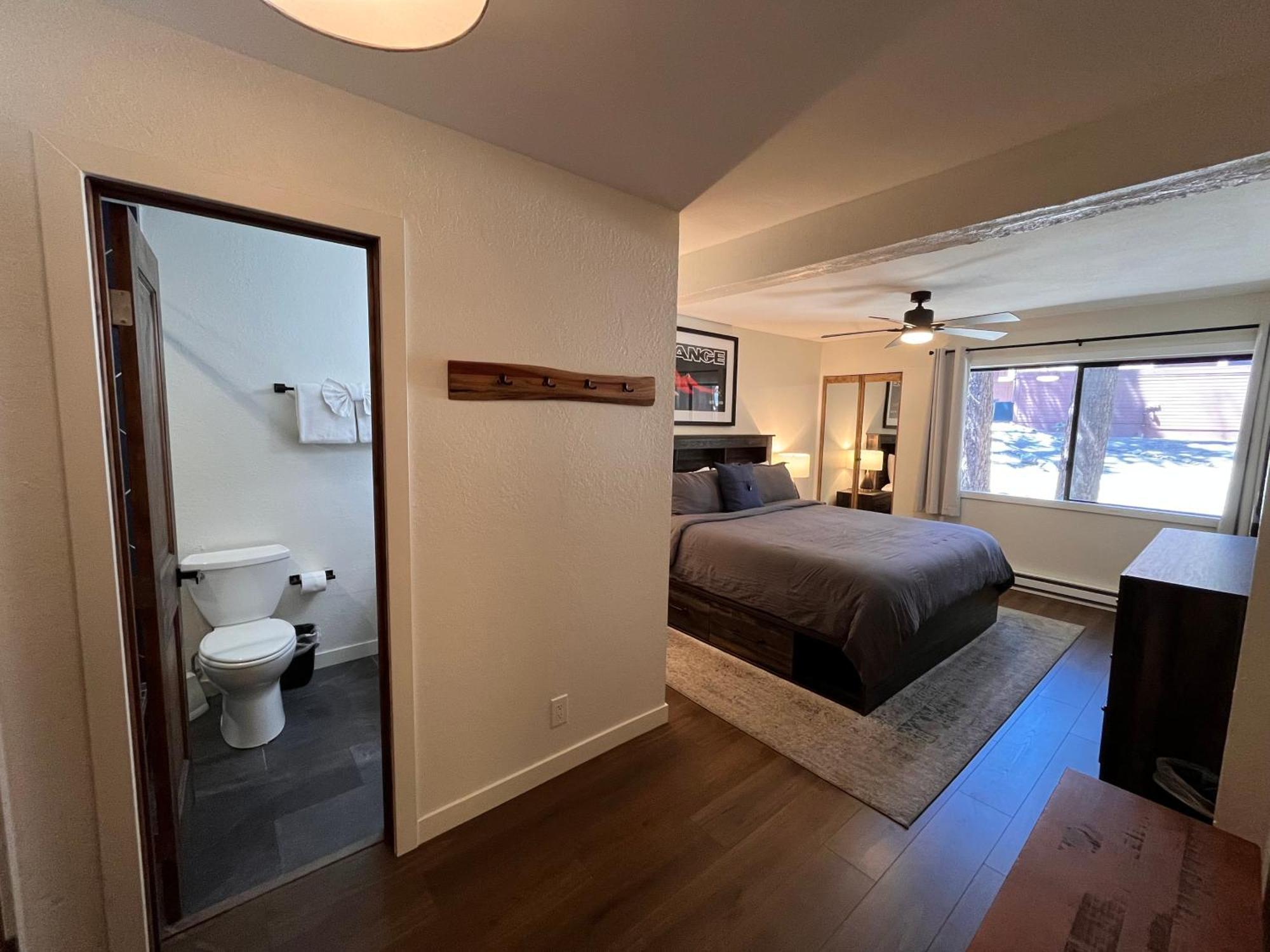 ממות' לייקס Tastefully Remodeled Condo At Mammoth Ski & Racquet Club, Hot Tub, Garage, 10 Min Walk To Ski Lifts מראה חיצוני תמונה