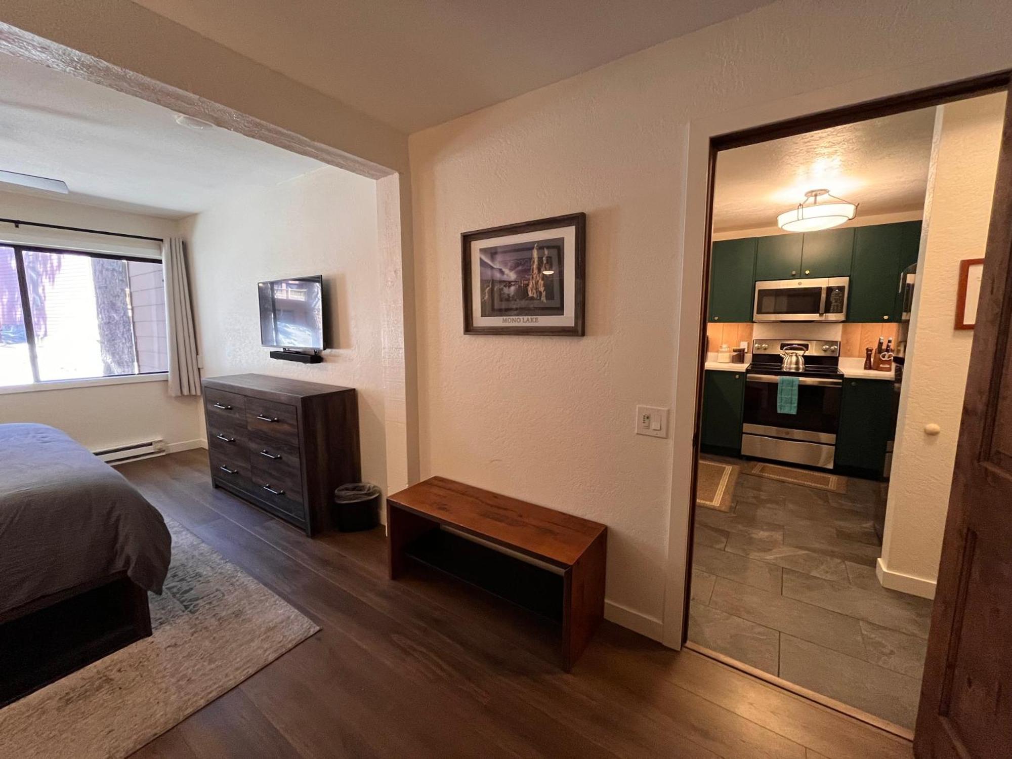 ממות' לייקס Tastefully Remodeled Condo At Mammoth Ski & Racquet Club, Hot Tub, Garage, 10 Min Walk To Ski Lifts מראה חיצוני תמונה